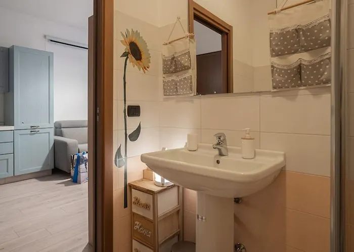 Greengardensuite, Station Apartment Milan