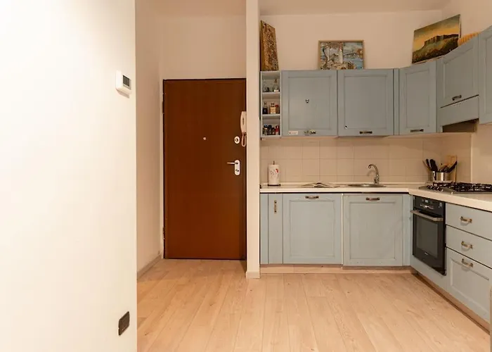 Apartment Greengardensuite, Station Milan